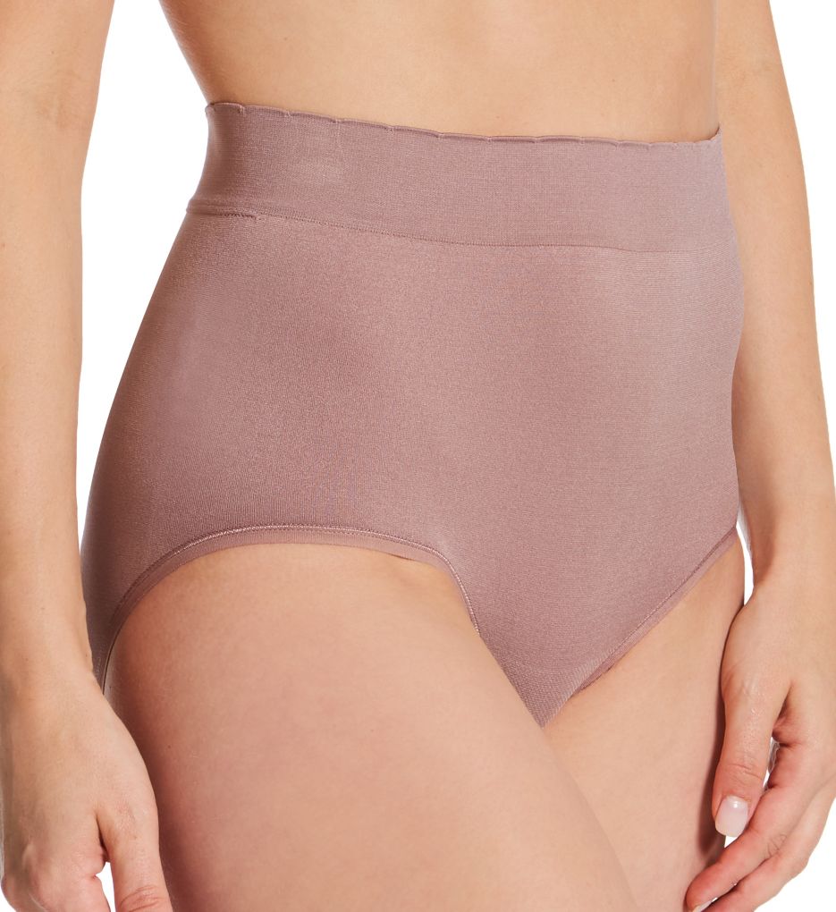 No Pinch No Show Seamless Brief Panty