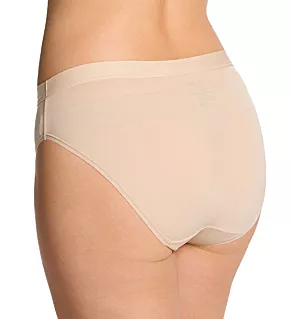 Beyond Comfort Ultimate Stretch Hi-Cut Panty - 3PK MultiI MBDNMB 10