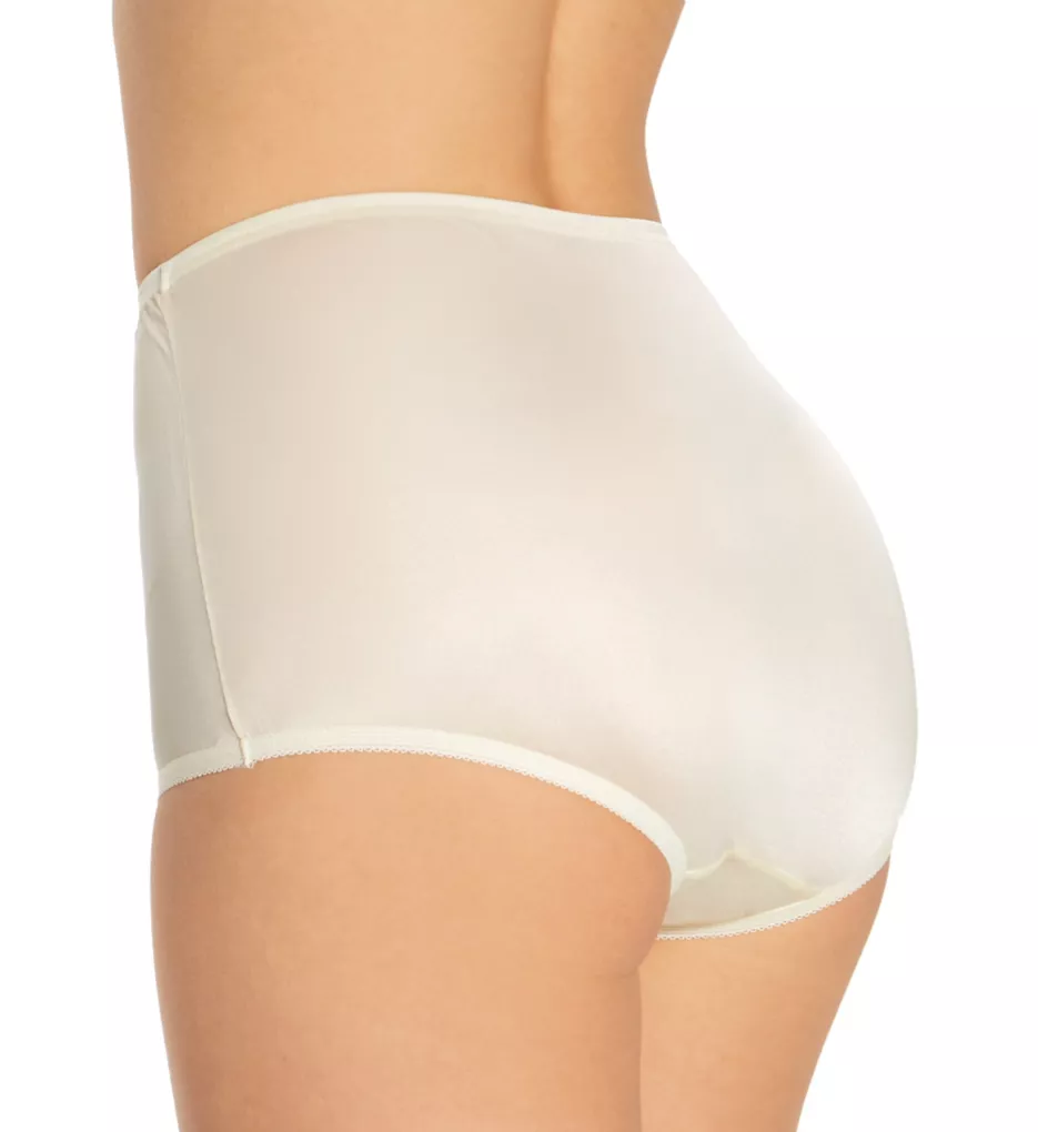 Vanity Fair Perfectly Yours Ravissant Tailored Panty - 3 Pack 15711 - Image 2