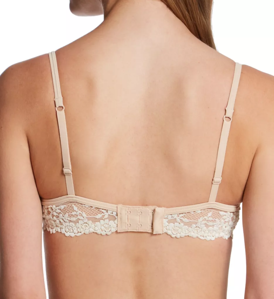 Bra cups rubbing at armpit with wires poking unless back is adjusted up 32G  - Wacoal » Embrace Lace Underwire T-shirt Bra (853191)