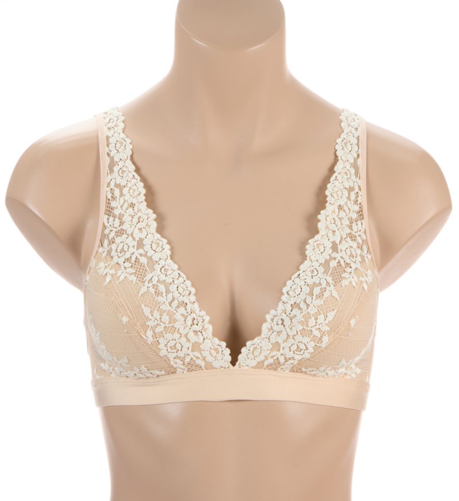 Embrace Lace® Petite Push Up Underwire Bra