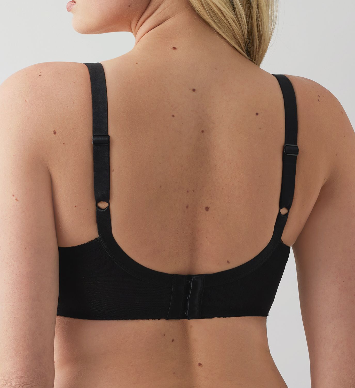 Wacoal Retro Chic Full Figure Underwire Bra Black 32DDD  - Image 2