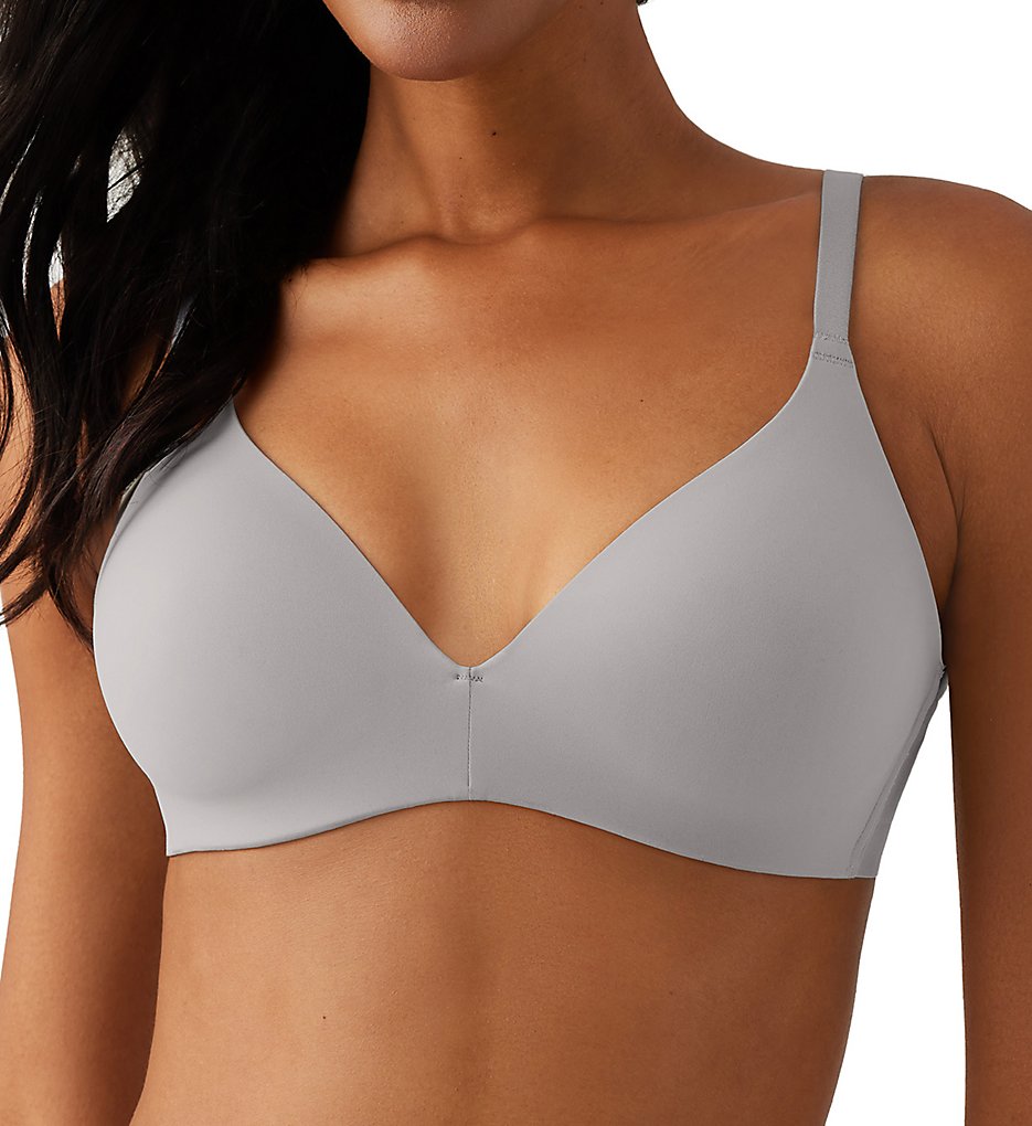 Stable non-wired microfiber bra with comfortable straps