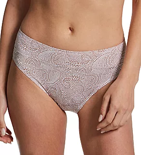 No Pinching. No Problems. Tailored Hi-Cut Panty White/Mink Swirl S