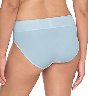 No Pinching. No Problems. Tailored Hi-Cut Panty Sky 3X