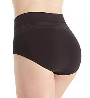 No Pinching. No Problems. Seamless Brief Panty Black XL