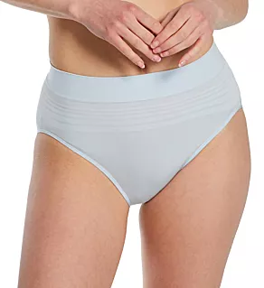 No Pinching. No Problems. Seamless Hi-Cut Panty Baby Blue S