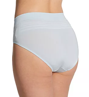 No Pinching. No Problems. Seamless Hi-Cut Panty Baby Blue S