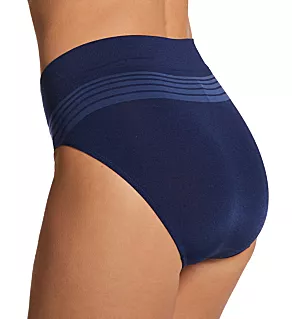 No Pinching. No Problems. Seamless Hi-Cut Panty Navy Ink M
