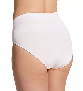 No Pinching. No Problems. Seamless Hi-Cut Panty White S