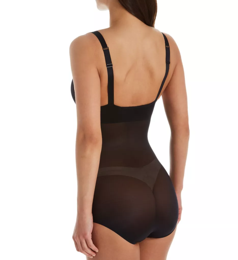 Sheer Touch Forming Body Black 38E